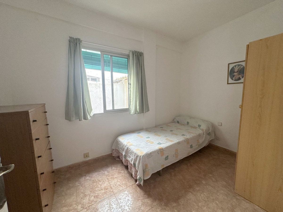 3 Bedroom Apartment in San Pedro de Alcántara - Photo 12