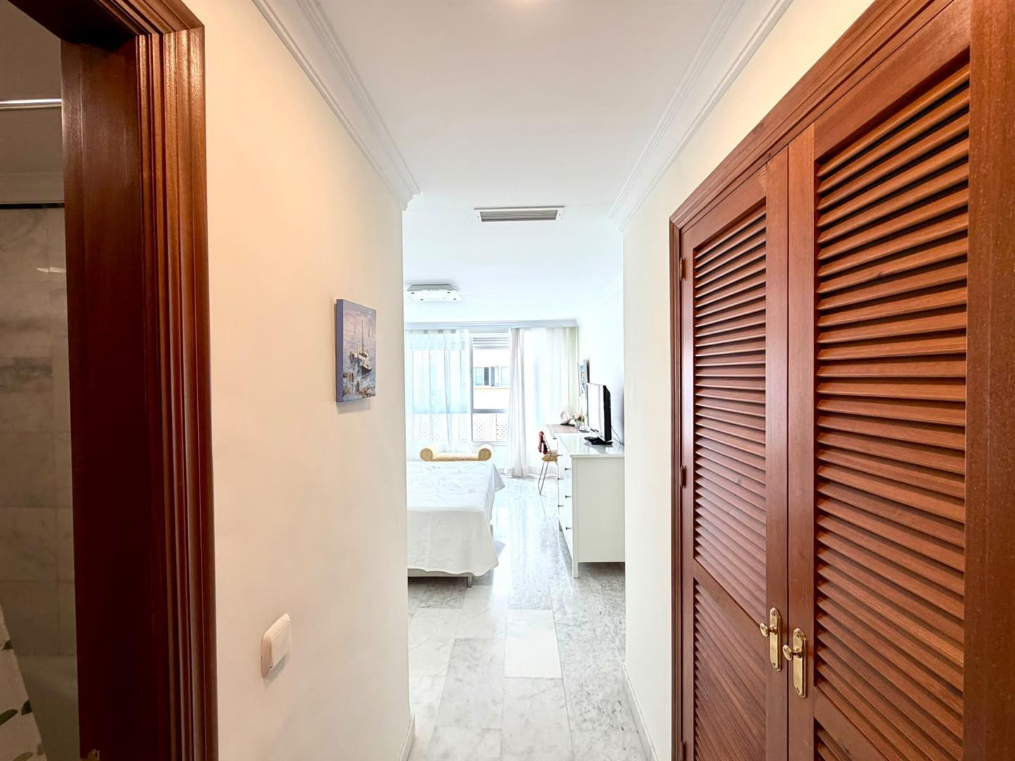 2 Bedroom Apartment in Marbella - Photo 14