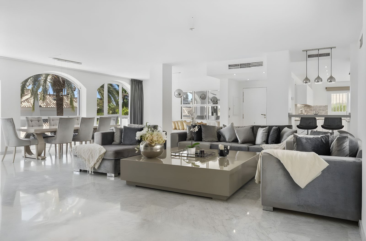 5 Bedroom Villa in Marbella - Foto 9