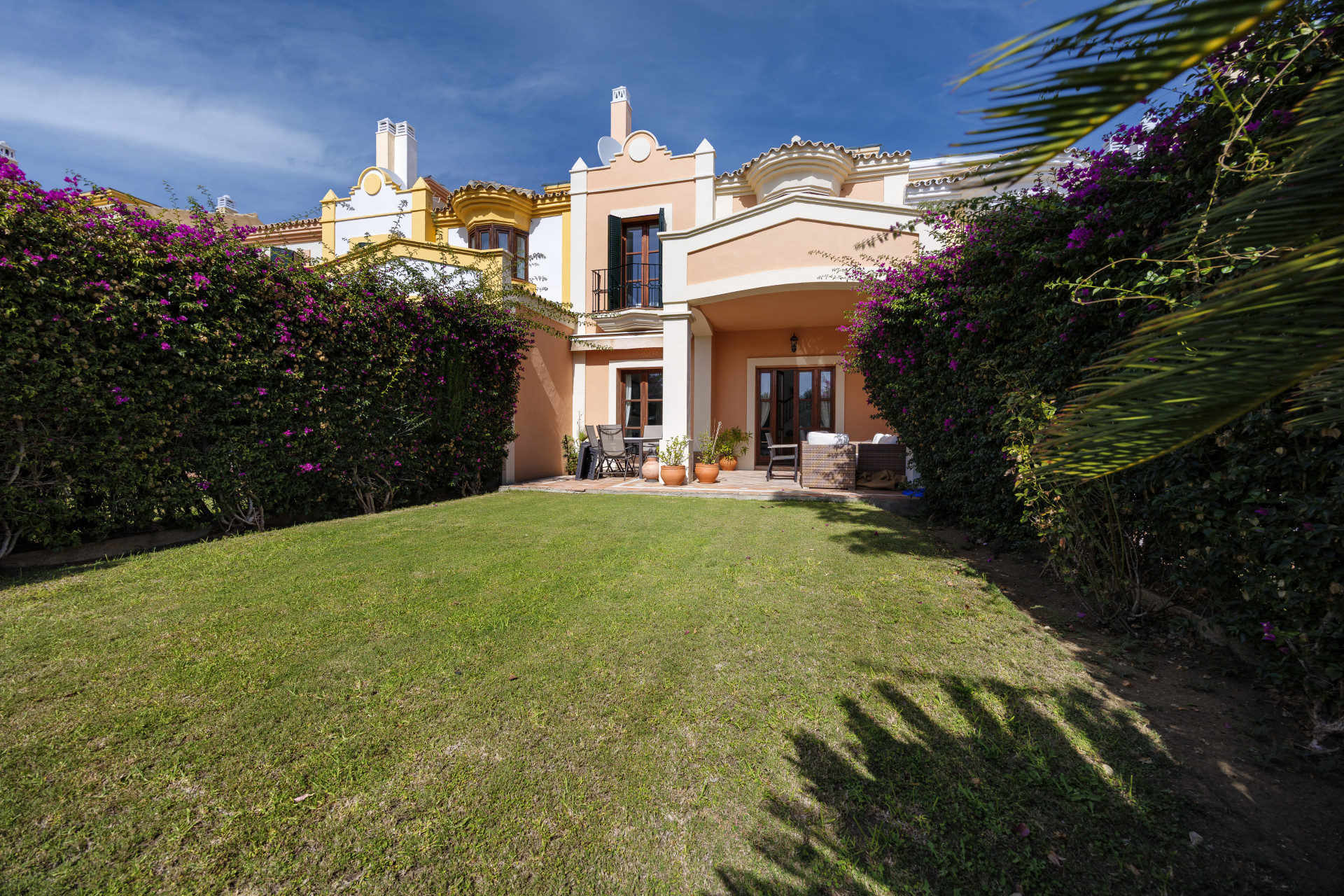 4 Bedroom Townhouse in San Pedro de Alcántara - Photo 25