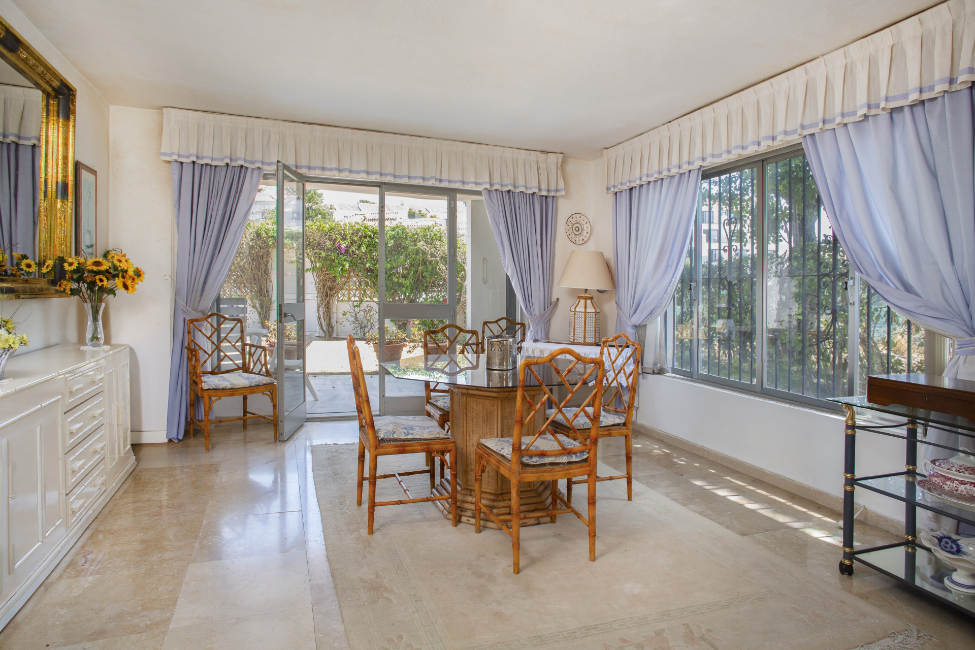 4 Bedroom Villa in San Pedro de Alcántara - Photo 6