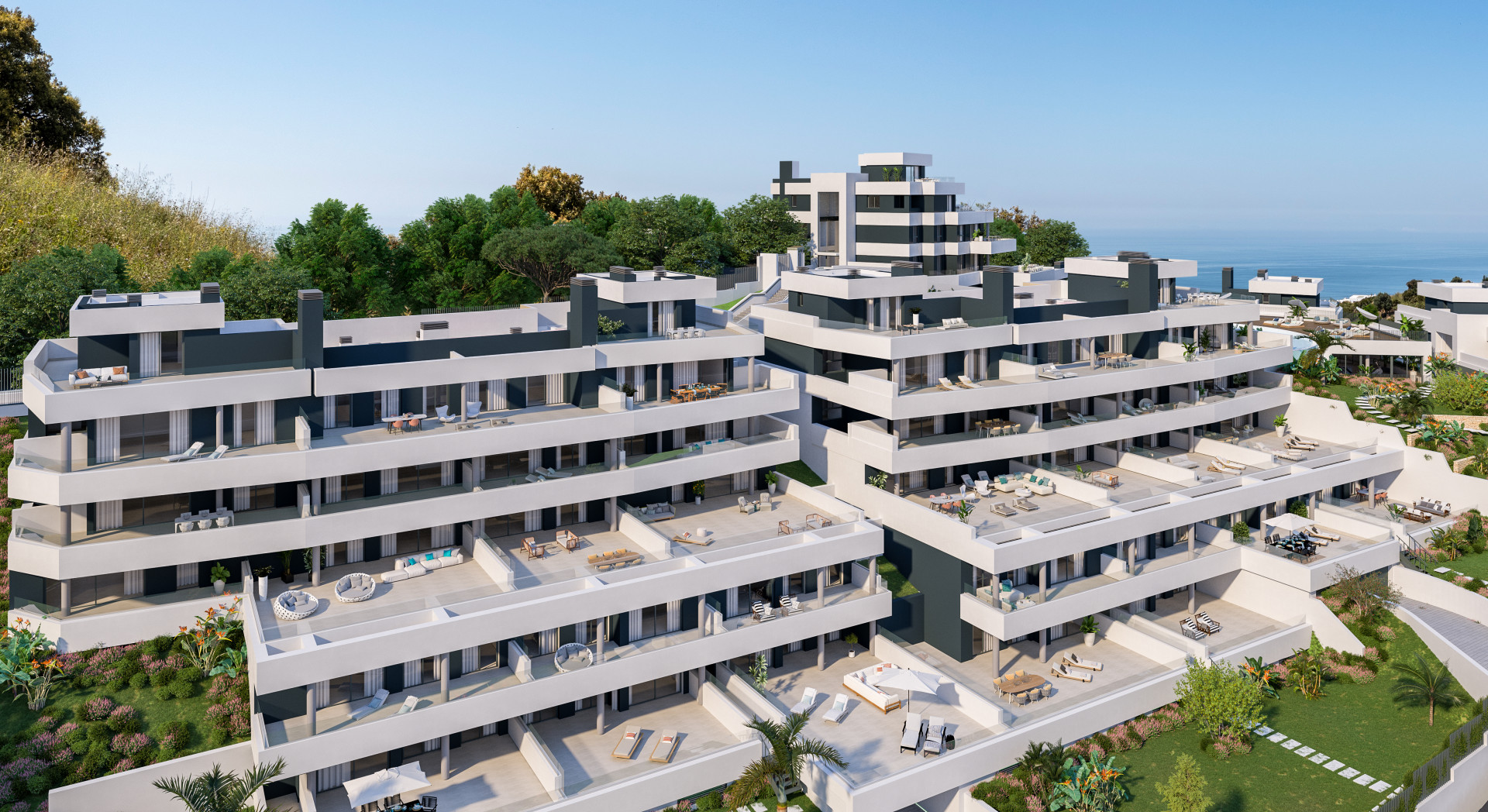 2 Bedroom Apartment in Marbella - Photo 10