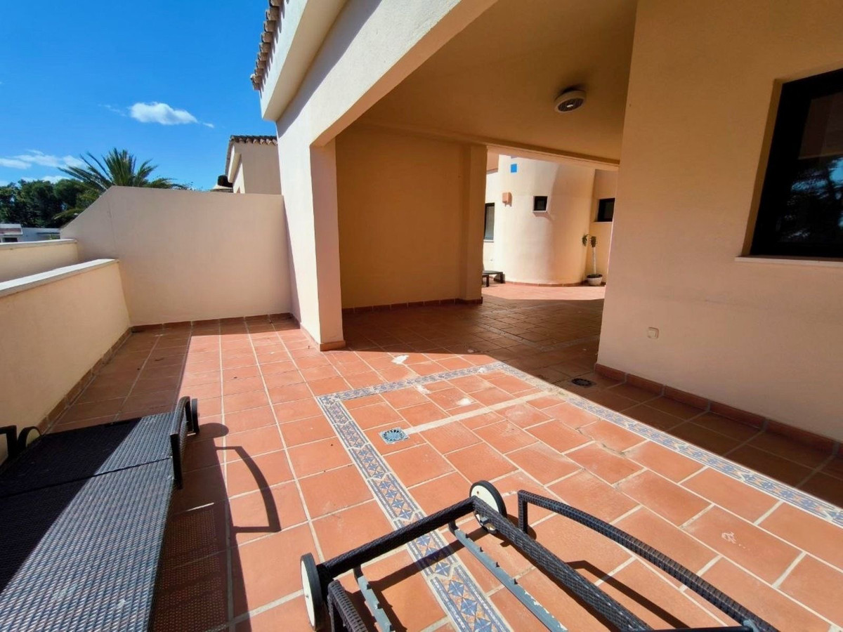 Piso de 3 dormitorios con piscina en Málaga – Foto 28