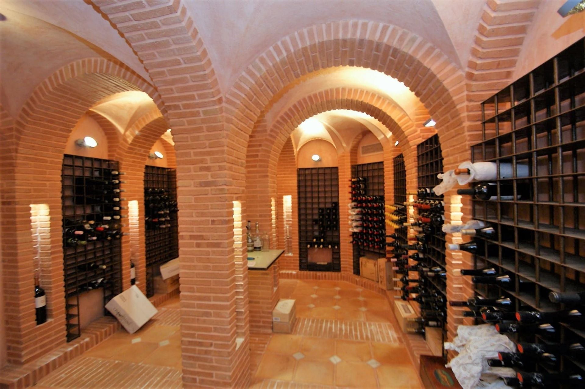 3 Bedroom Villa in Marbella - Photo 28