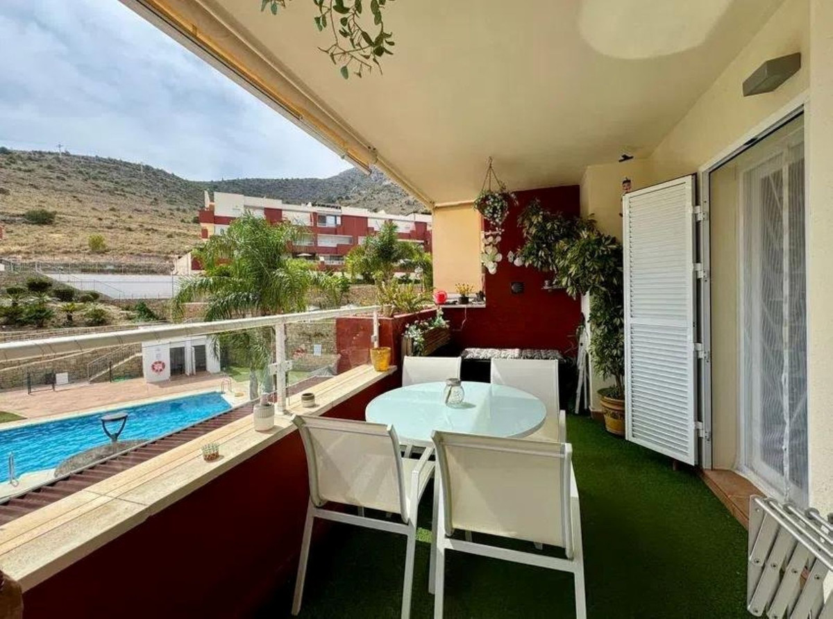 2 Bedroom Apartment in Benalmádena - Photo 14