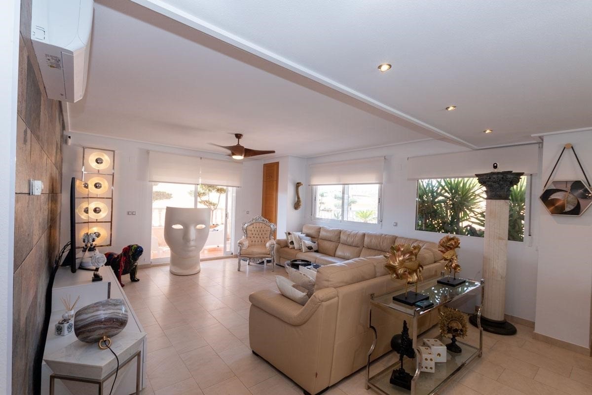 Apartamento com 3 quartos com piscina em Alicante, Espanha – Foto 6