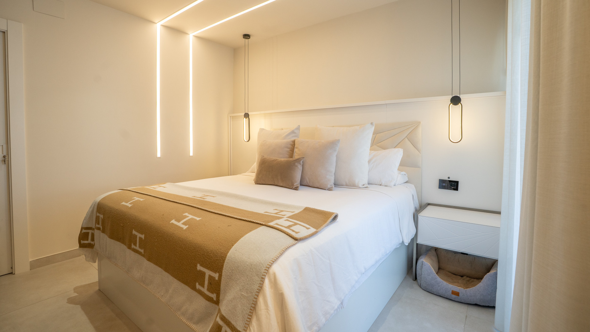 2 Bedroom Penthouse in Mijas - Photo 16