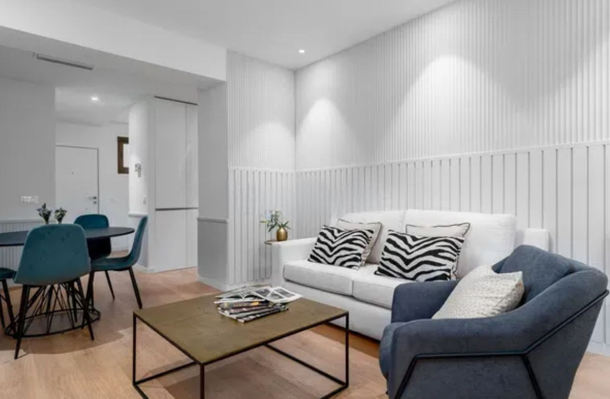3 Bedroom Penthouse in Málaga - Photo 8
