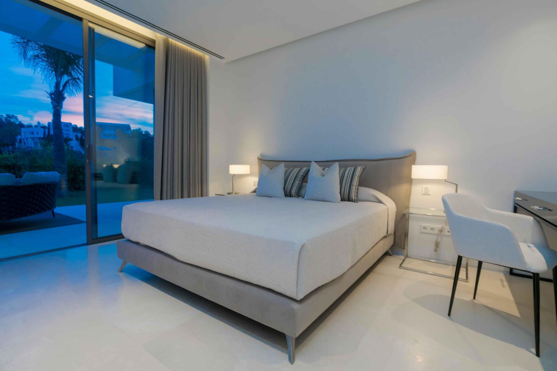 5 Bedroom Villa in Benahavís - Foto 13