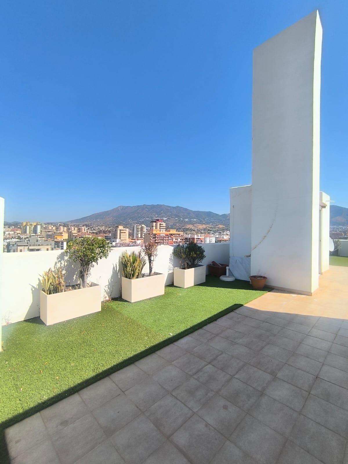 3 Bedroom Penthouse in Fuengirola - Photo 27
