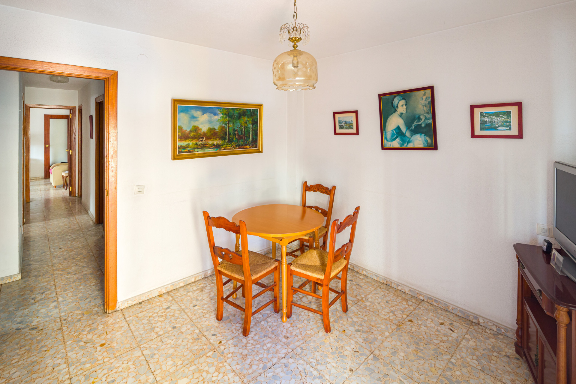 4 Bedroom Apartment in Marbella - Photo 16