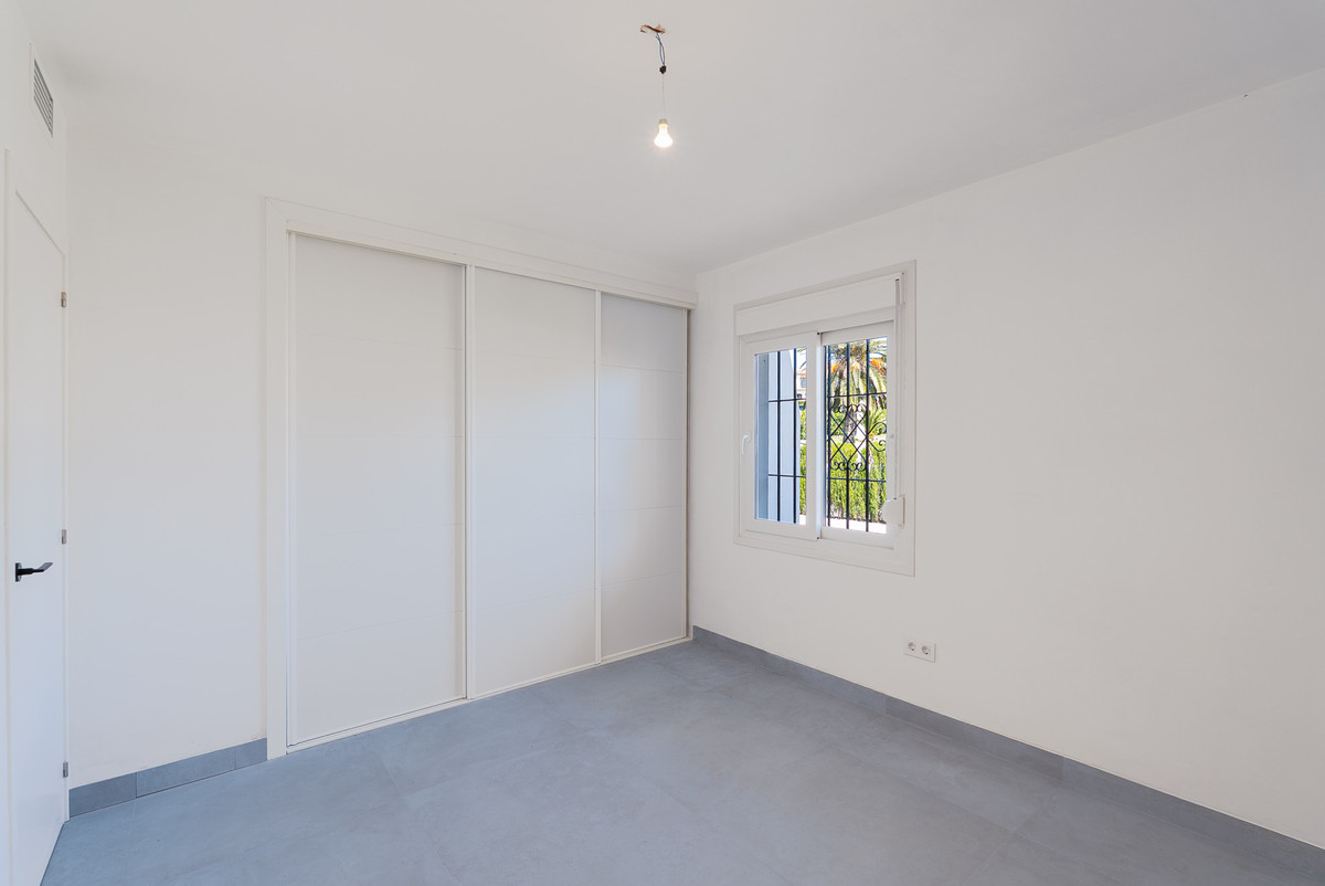 3 Bedroom Apartment in Marbella - Фото 29