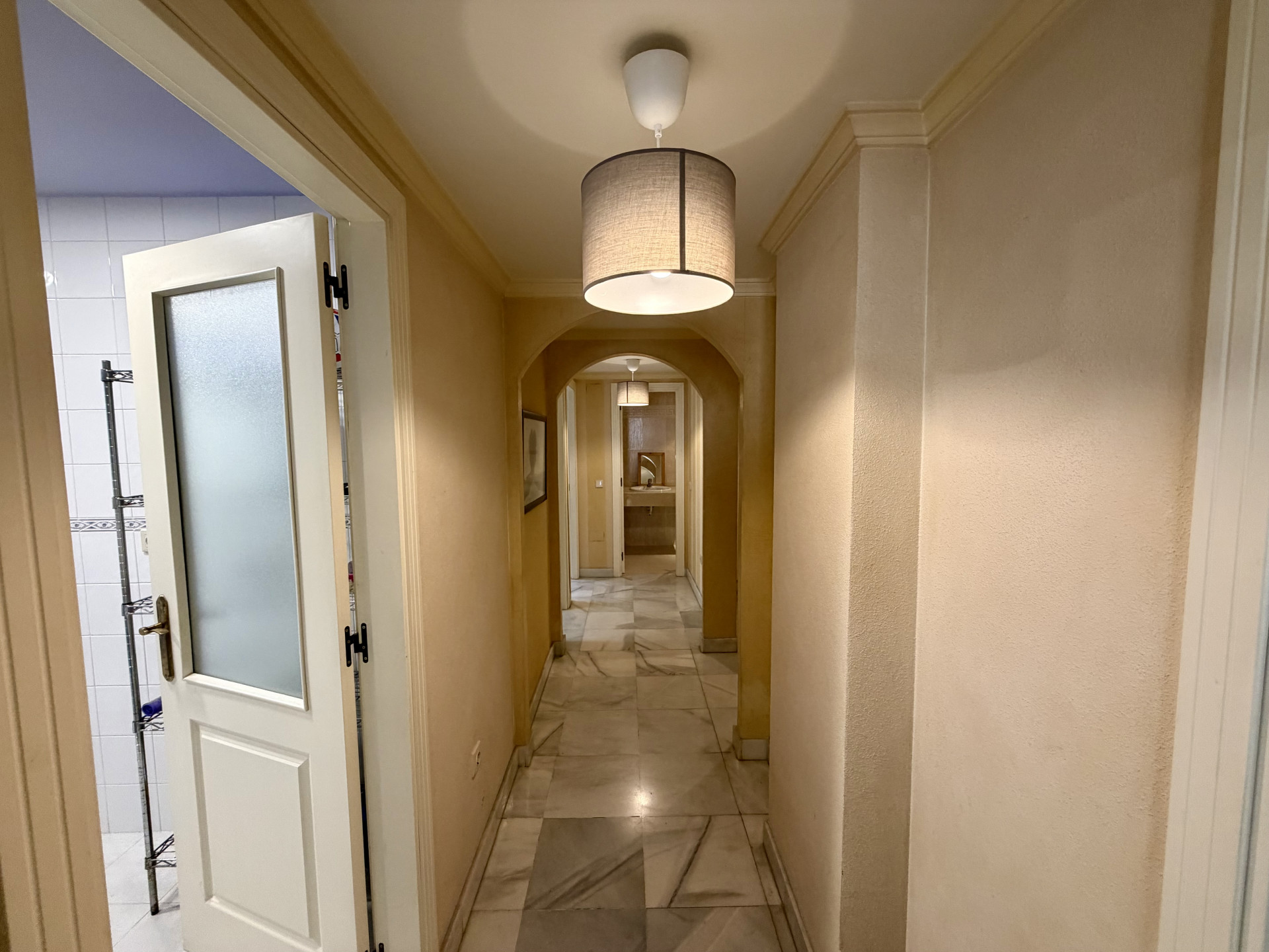 3 Bedroom Apartment in Marbella - Foto 16