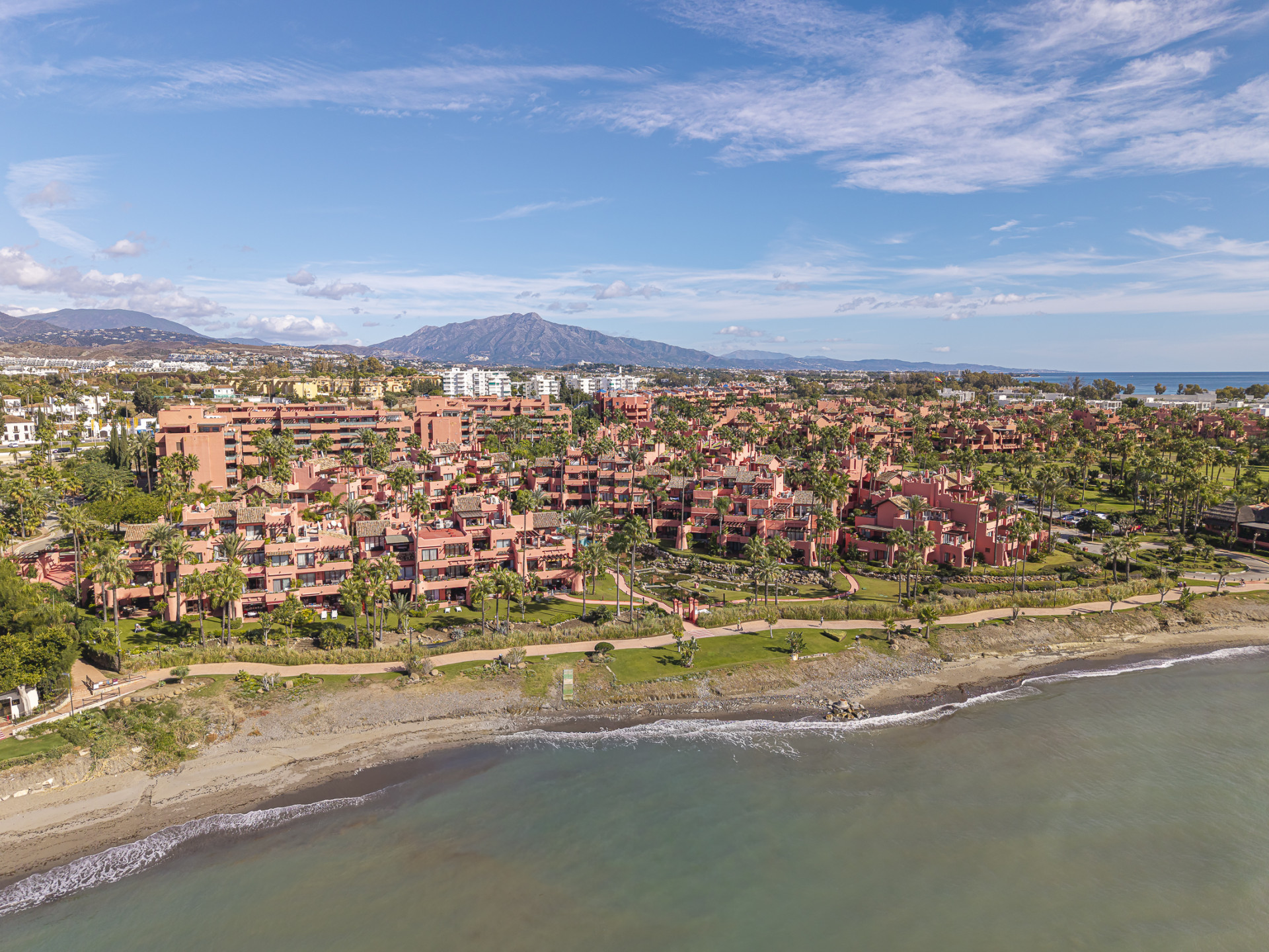 3 Bedroom Apartment in Estepona - Foto 38