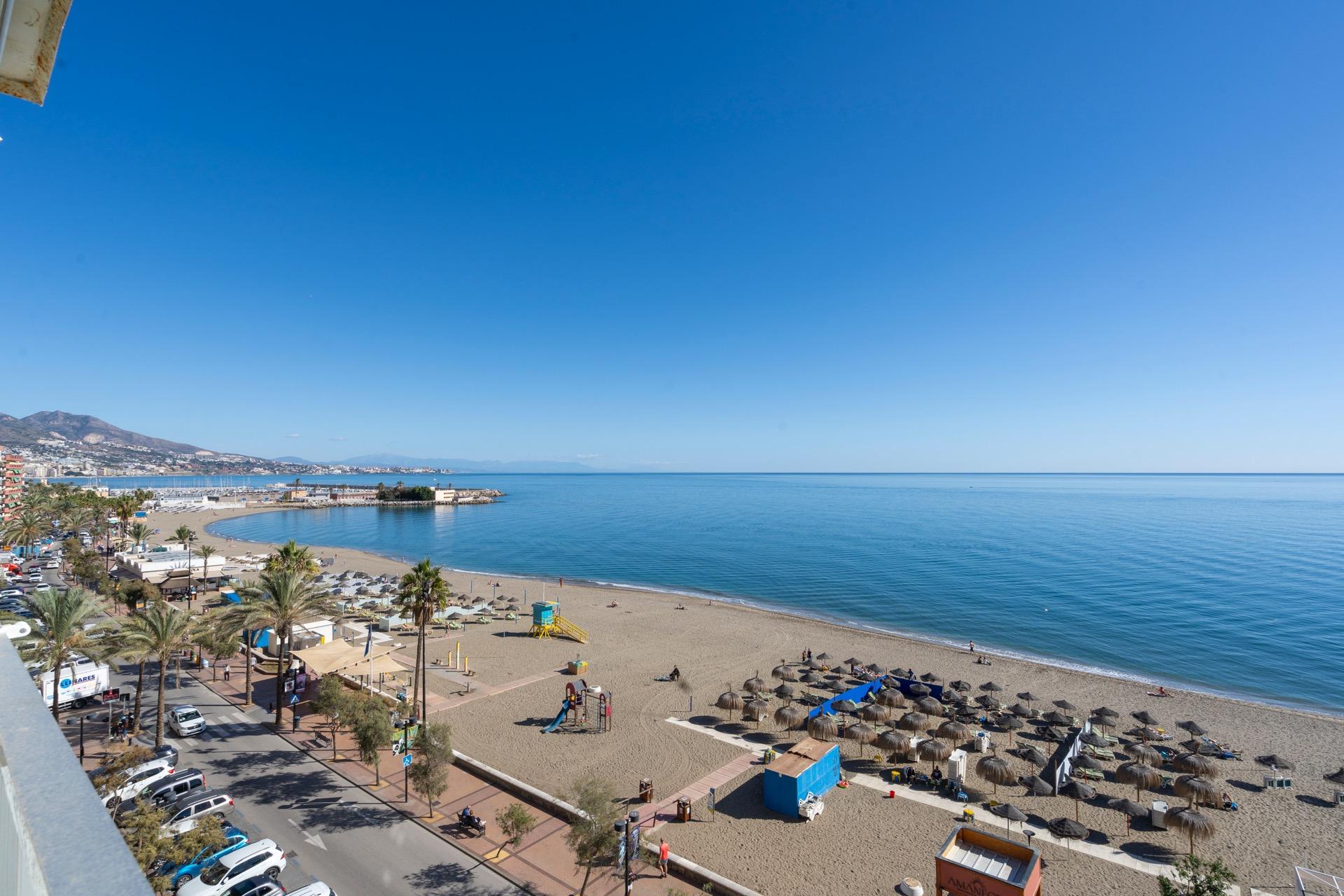 3 Bedroom Apartment in Fuengirola - Photo 26