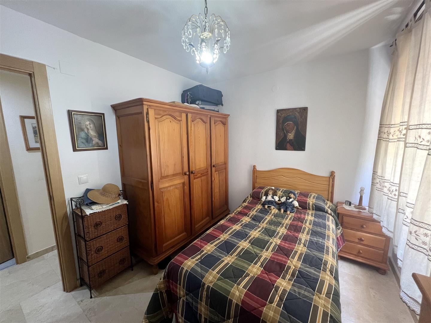 2 Bedroom Apartment in Marbella - Photo 13