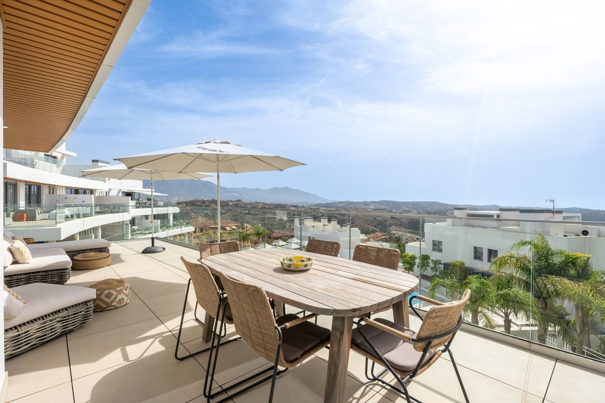 3 Bedroom Apartment in Mijas - Photo 2