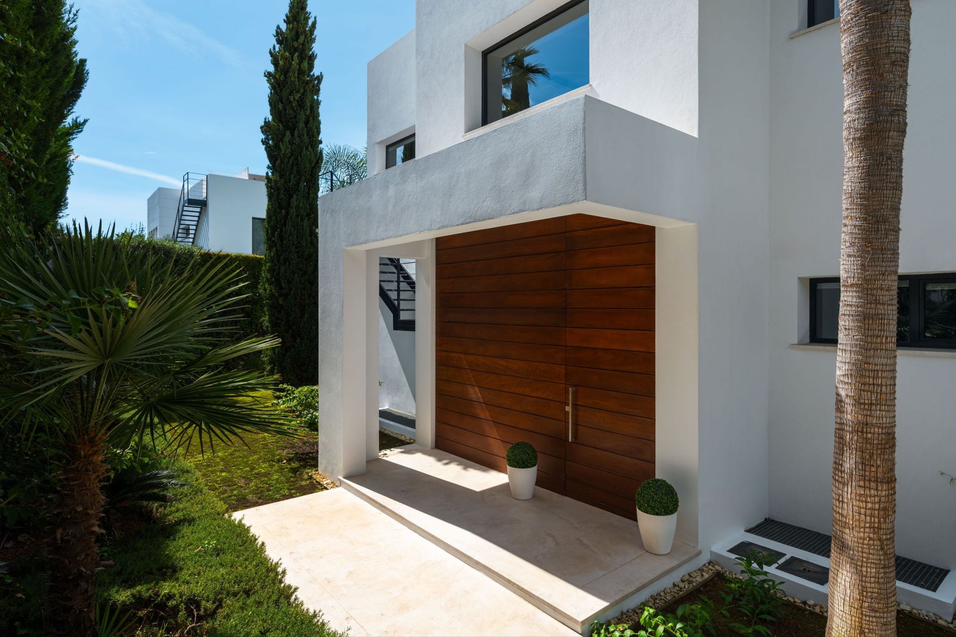 5 Bedroom Villa in Marbella - Photo 4