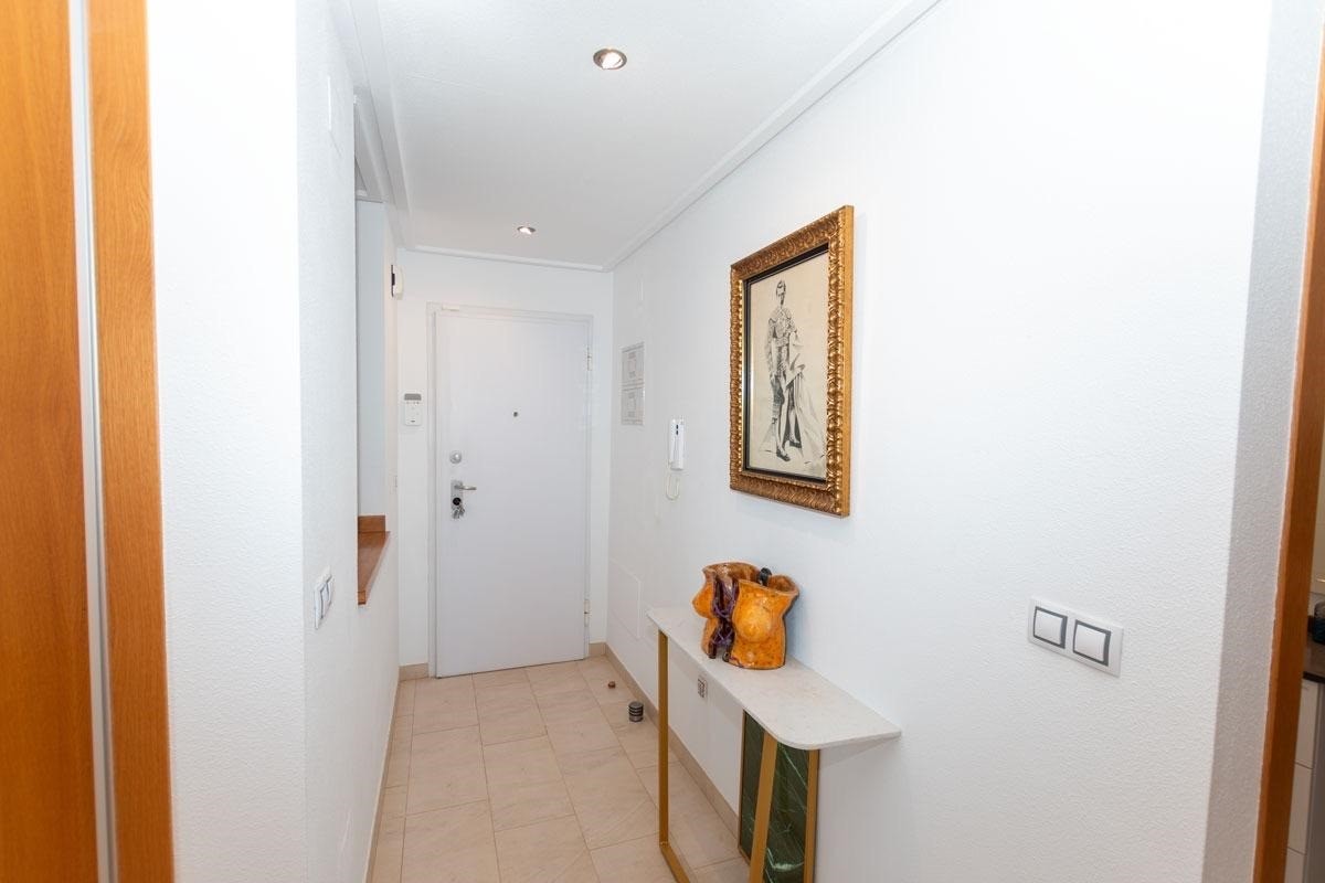 Apartamento com 3 quartos com piscina em Alicante, Espanha – Foto 12