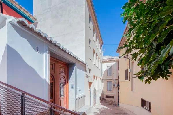 Chalet de 4 dormitorios en Valencia – Foto 19