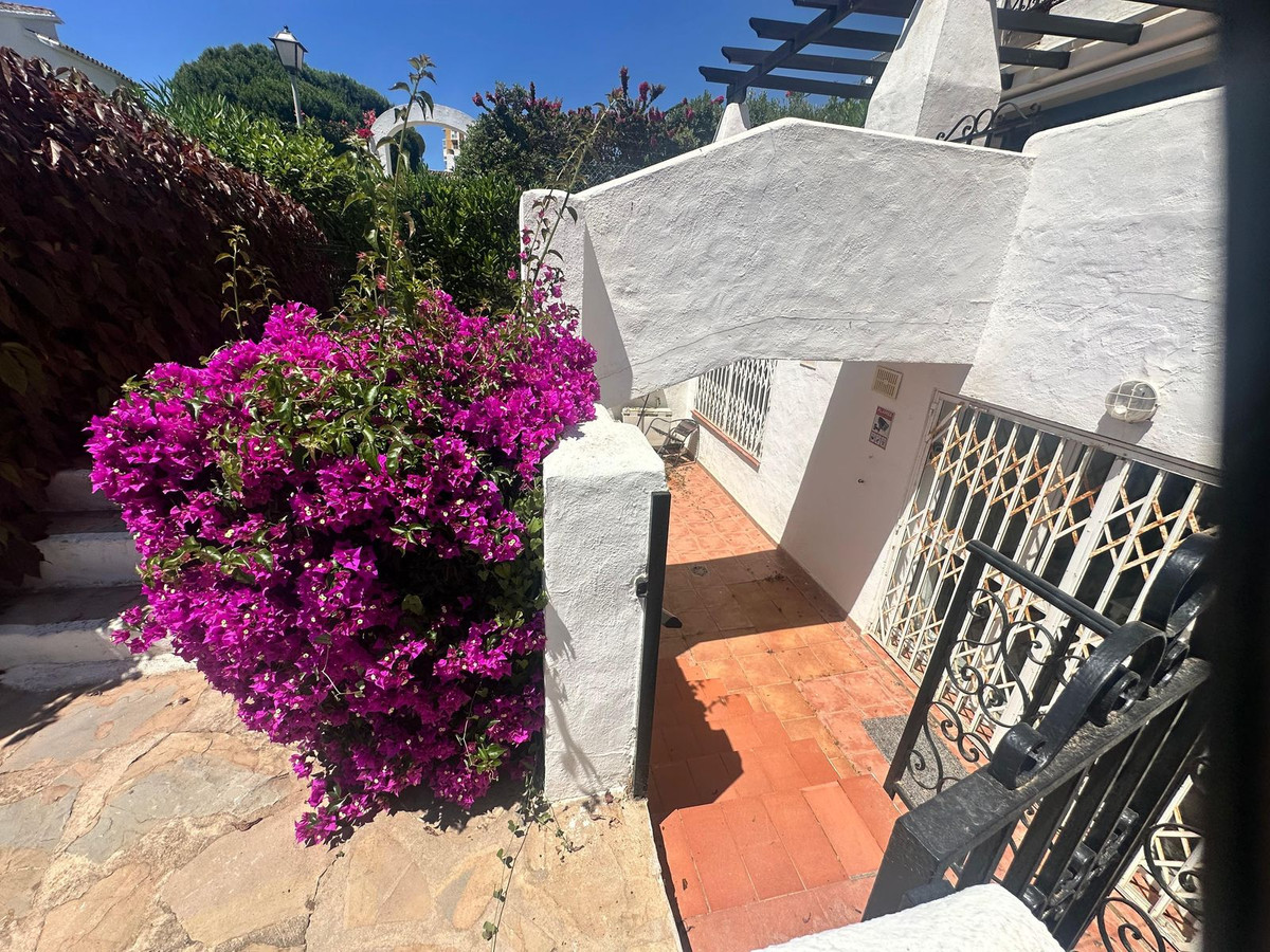3 Bedroom Apartment in Mijas - Photo 2