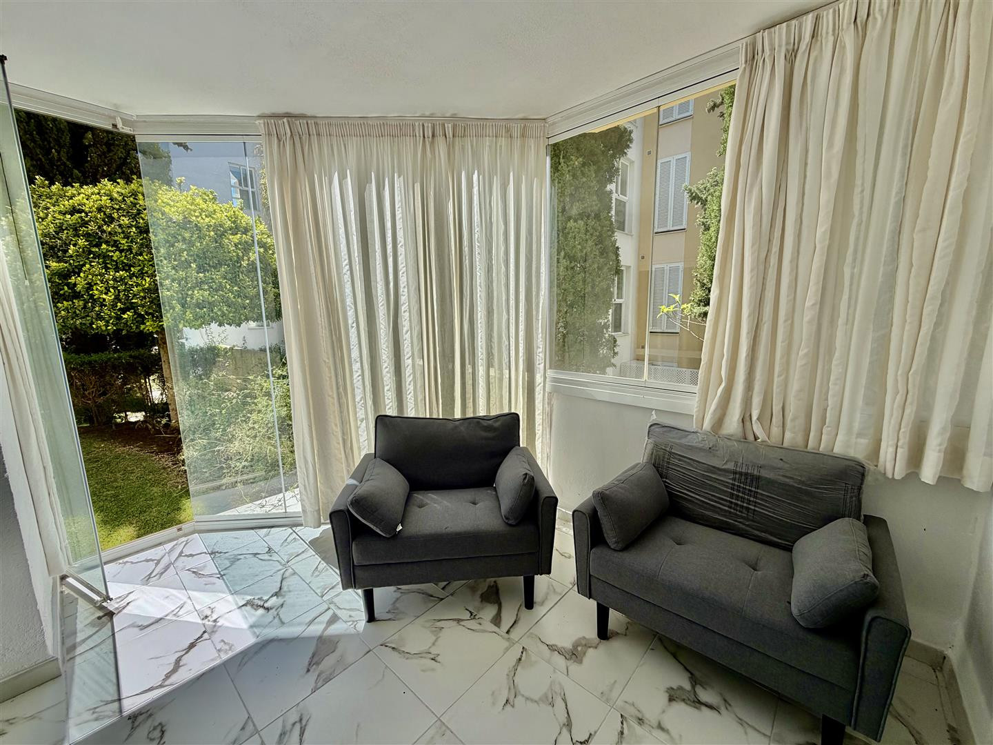 3 Bedroom Apartment in Marbella - Photo 20