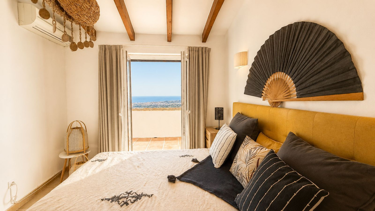 2 Bedroom Townhouse in Mijas - Photo 7