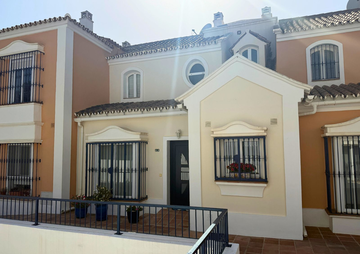 3 Bedroom Townhouse in Marbella