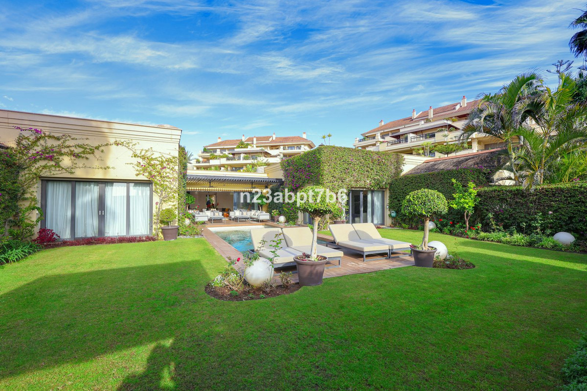 4 Bedroom Villa in Marbella - Foto 11
