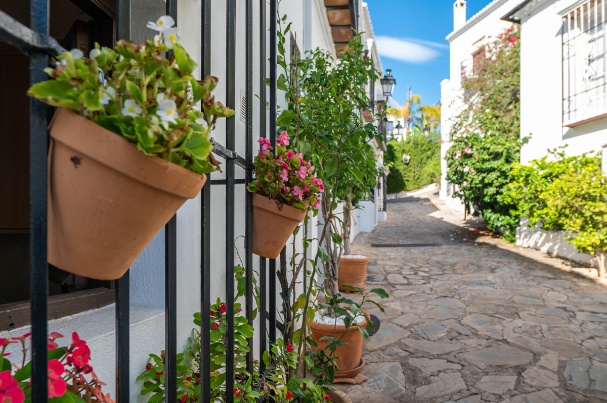 3 Bedroom Townhouse in Marbella - Photo 24