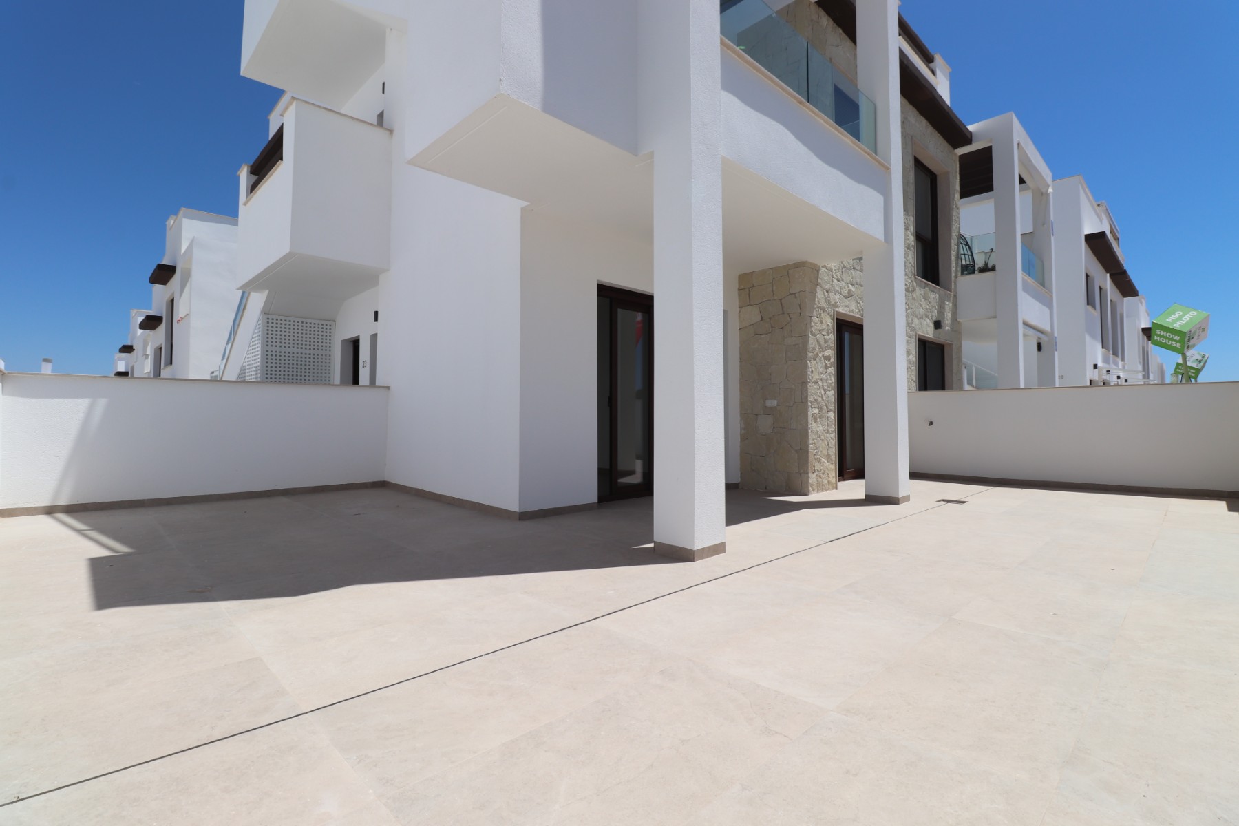 Apartamento com 3 quartos com piscina em Alicante, Espanha – Foto 20