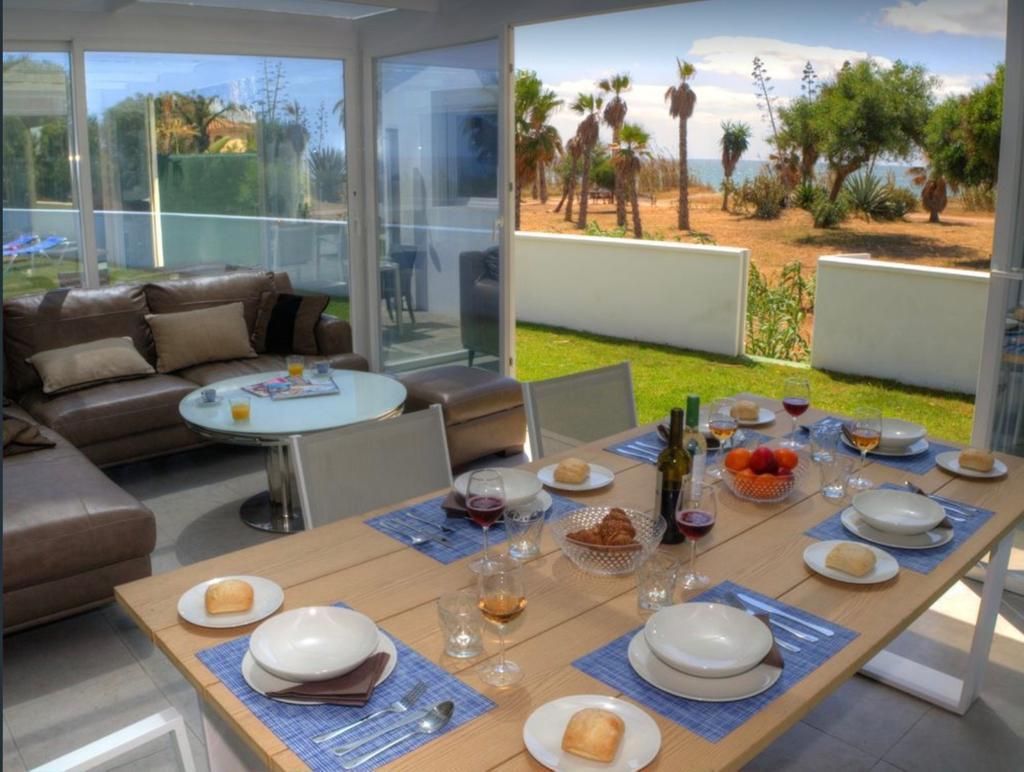 3 Bedroom Villa in Estepona - Foto 14