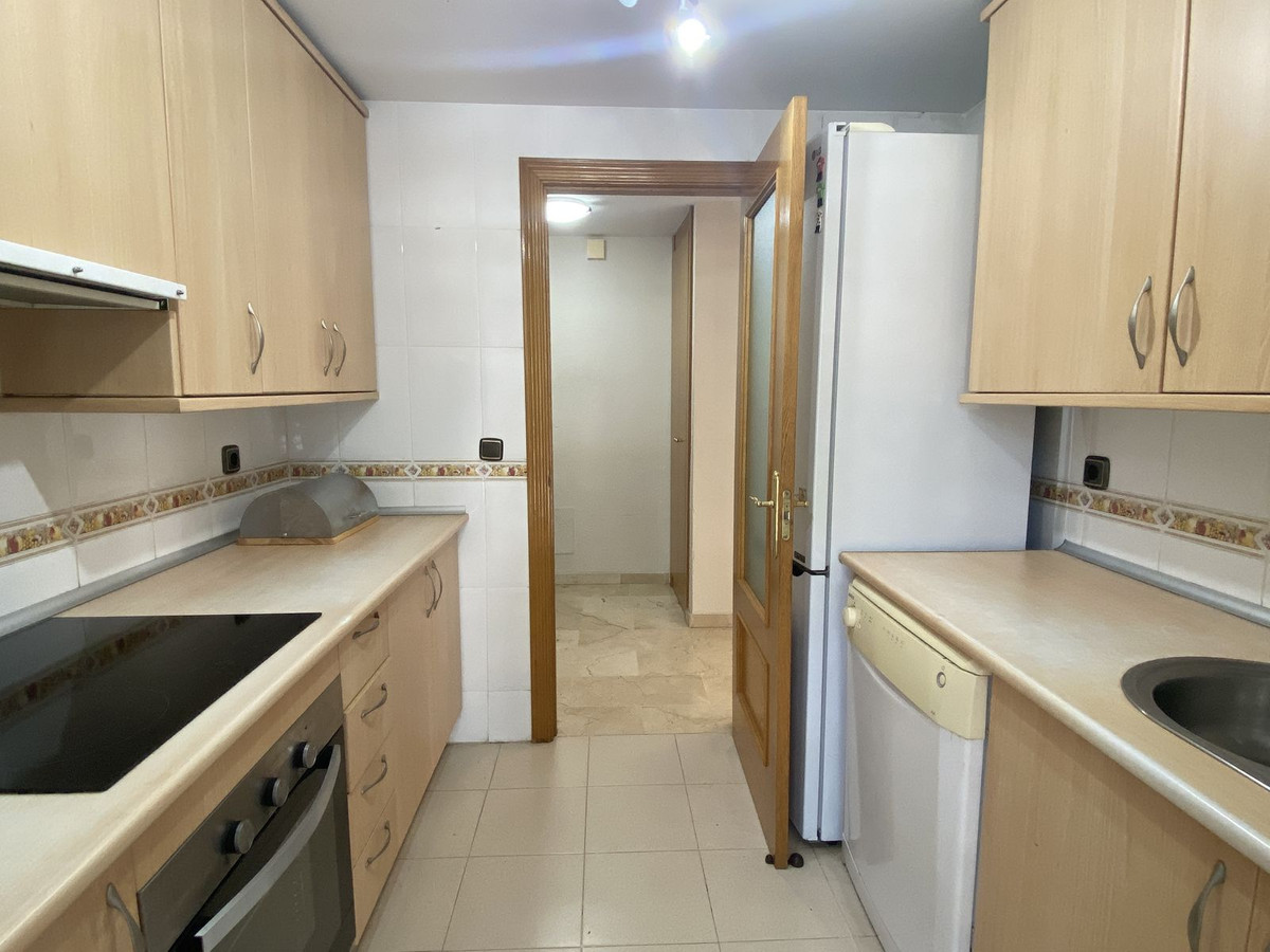 3 Bedroom Apartment in Benahavís - Foto 6