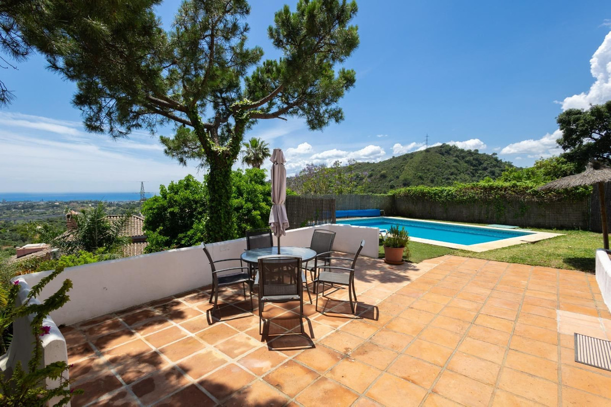 3 Bedroom Villa in Estepona - Photo 30