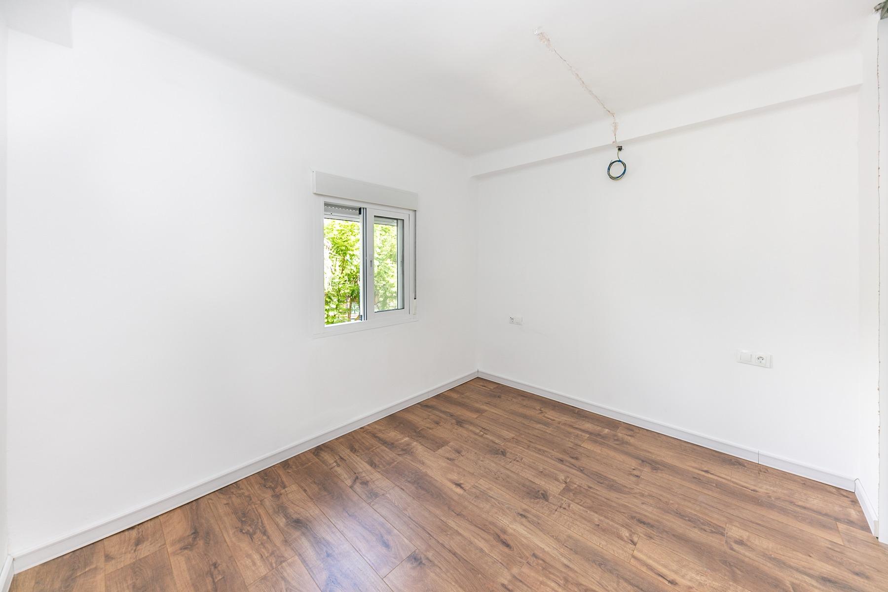 3 Bedroom Apartment in Fuengirola - Photo 17