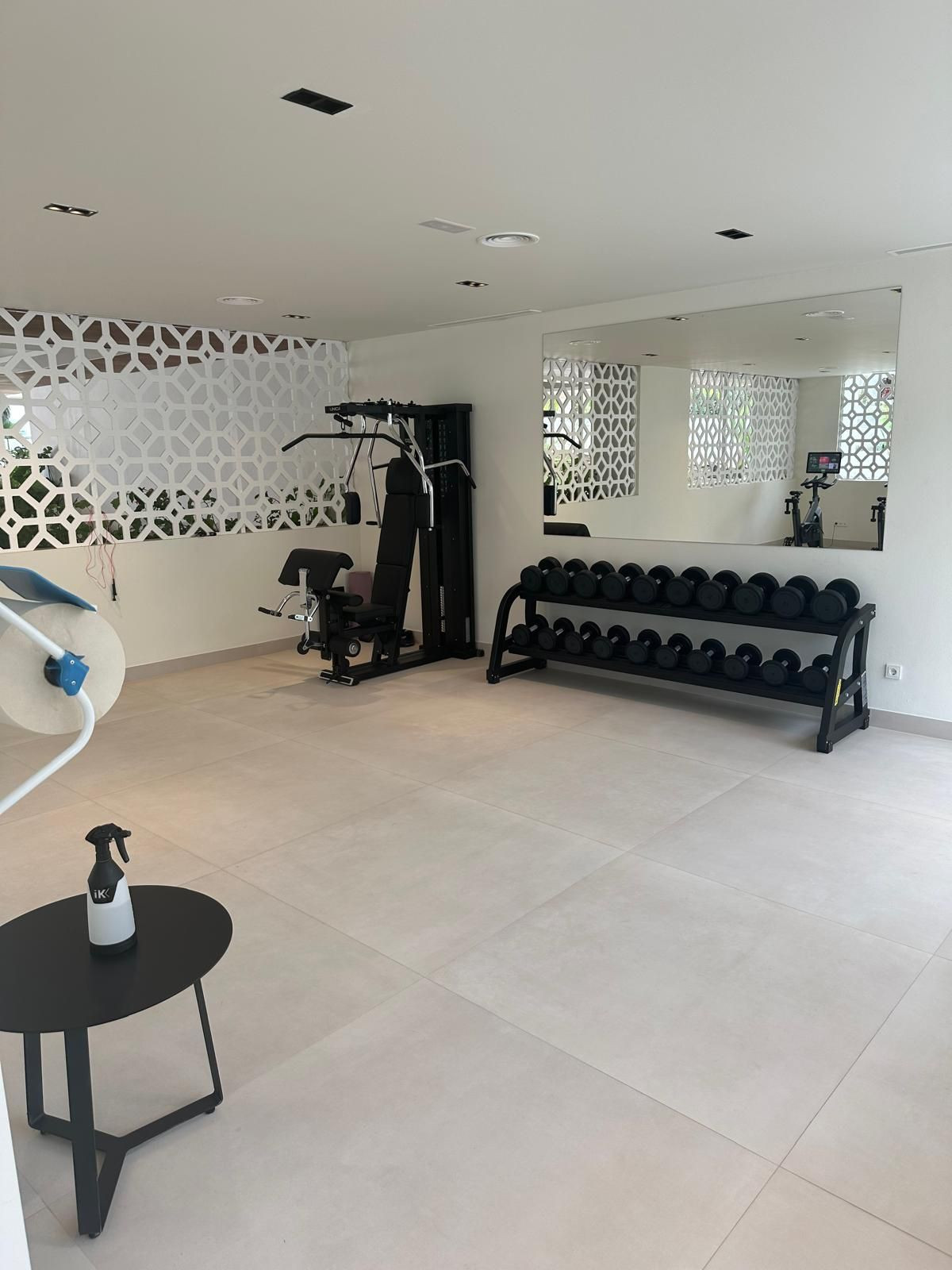 2 Bedroom Apartment in Marbella - Photo 41