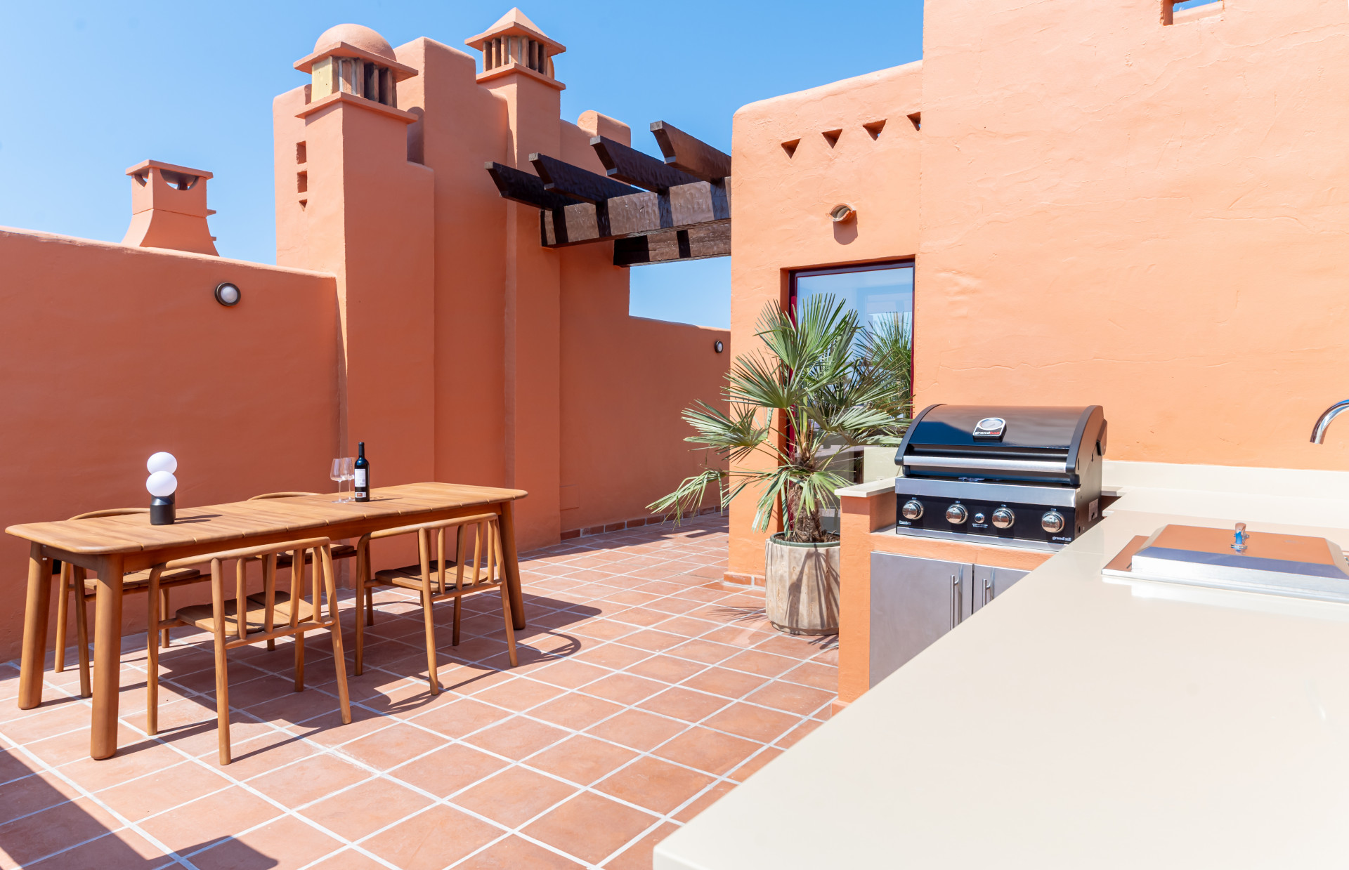 4 Bedroom Townhouse in Marbella - Photo 7