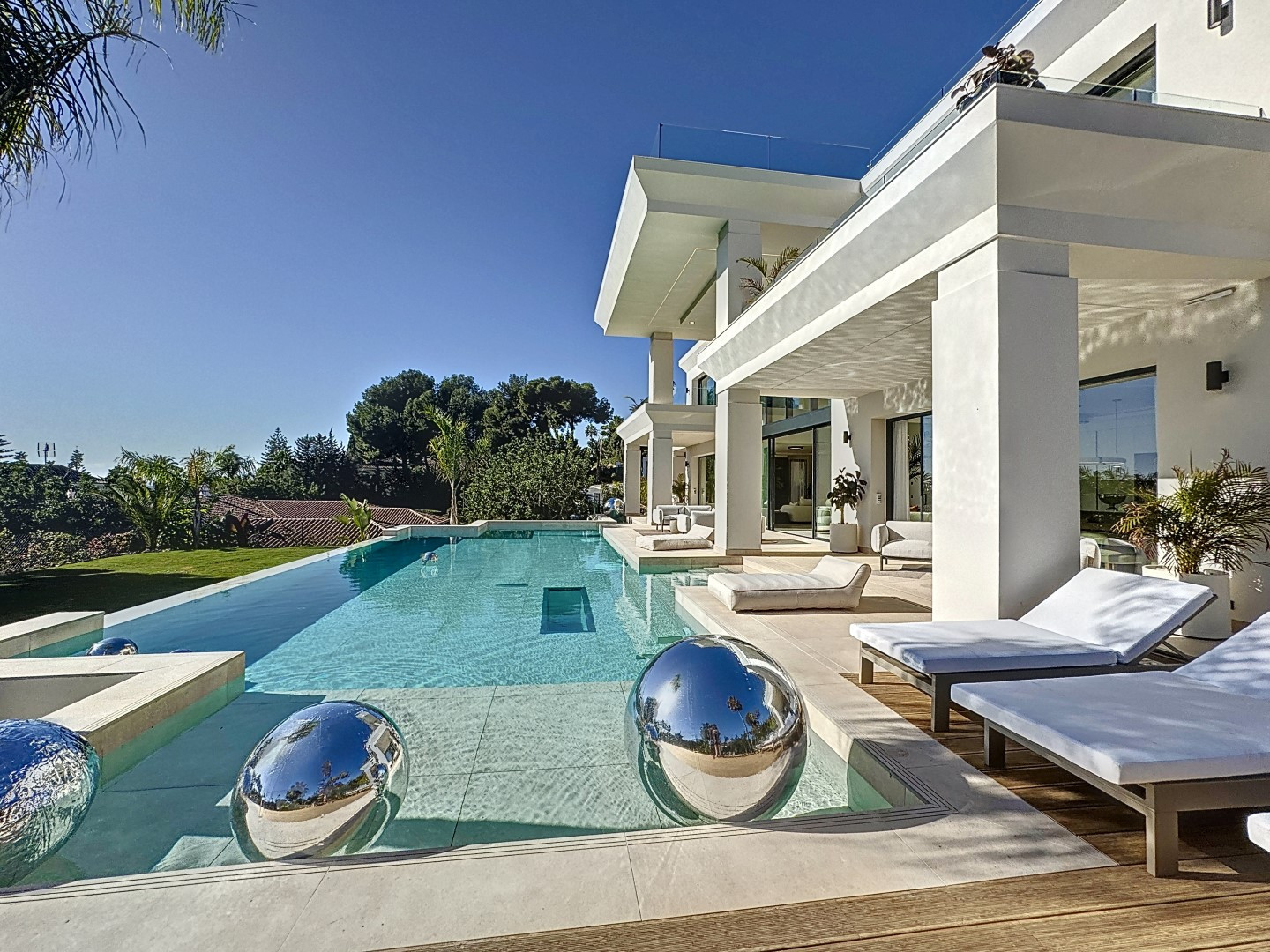 7 Bedroom Villa in Marbella - Foto 2