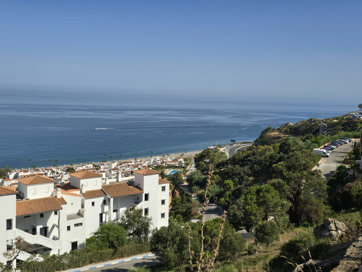 4,113 m² Plot in Manilva - Photo 4
