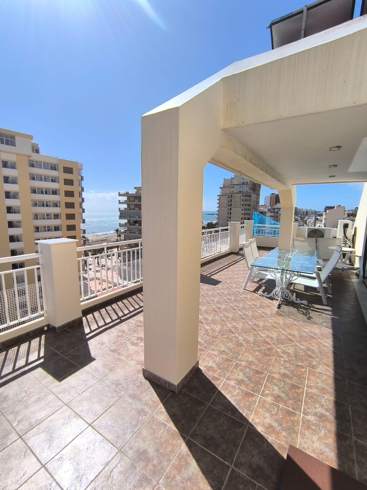 4 Bedroom Penthouse in Fuengirola - Photo 44