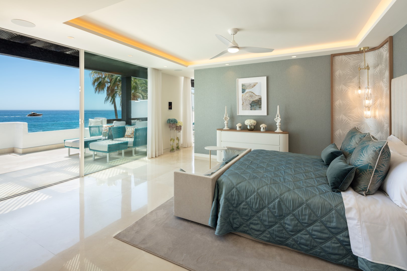 6 Bedroom Apartment in Marbella - Photo 27