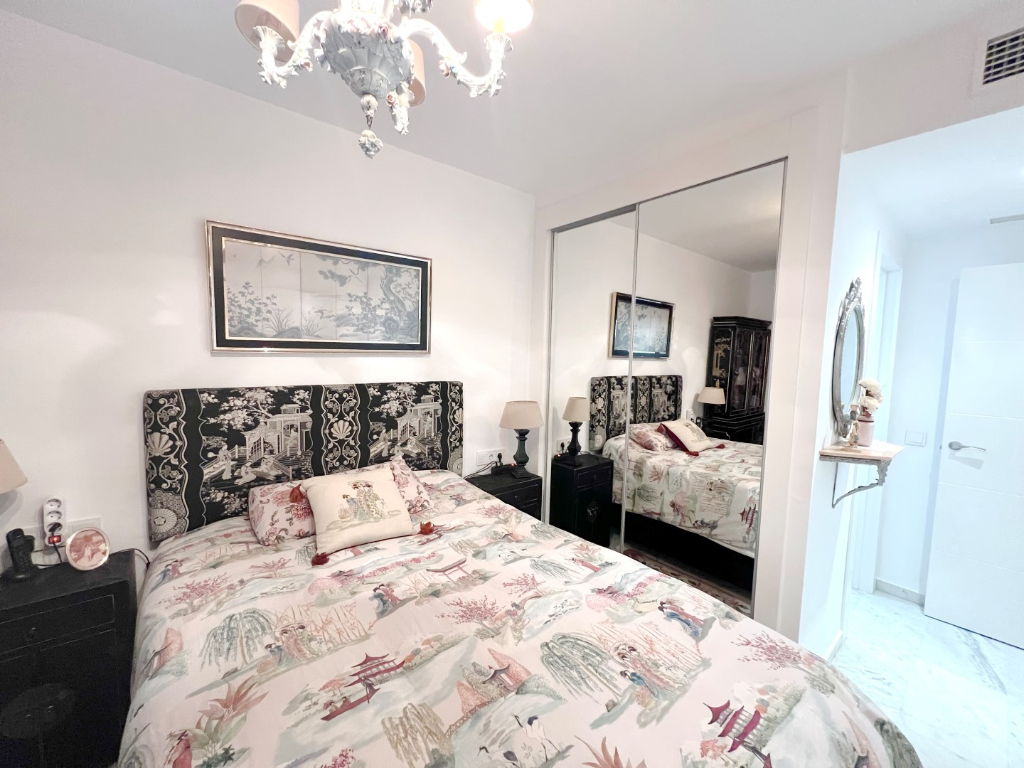 3 Bedroom Apartment in Marbella - Photo 12