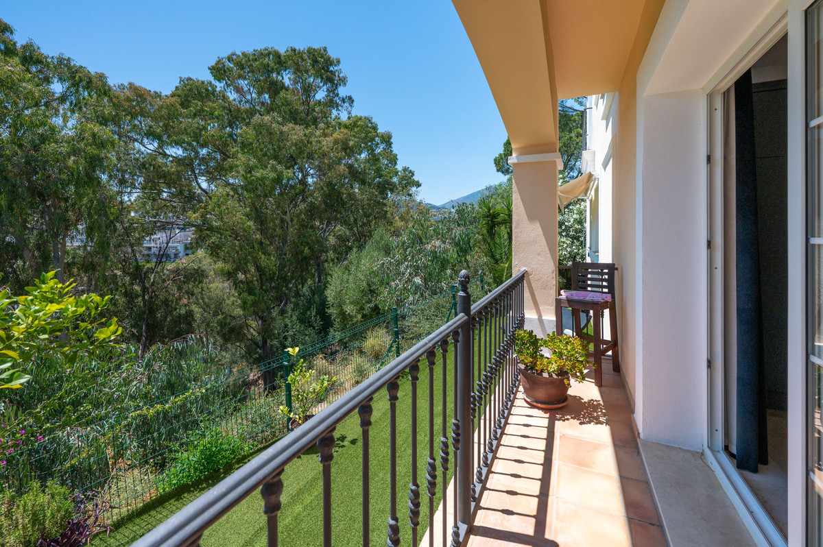 3 Bedroom Villa in Marbella - Photo 33