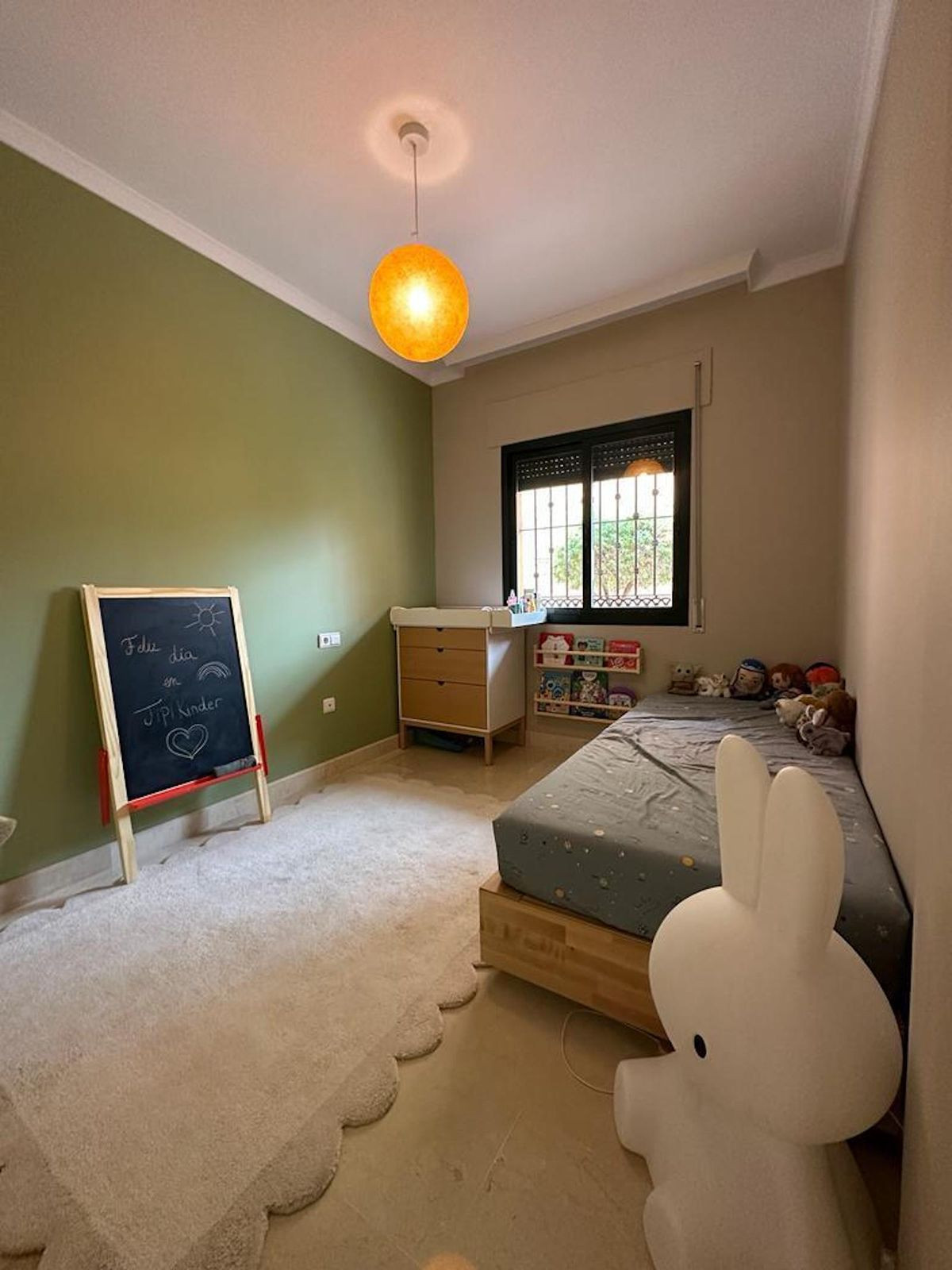 2 Bedroom Apartment in Marbella - Photo 11