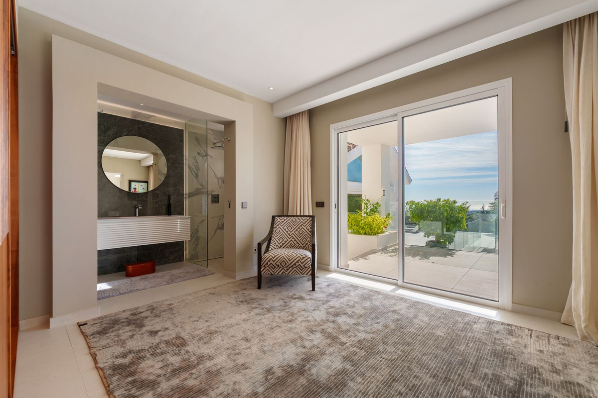 9 Bedroom Villa in Benahavís - Foto 36