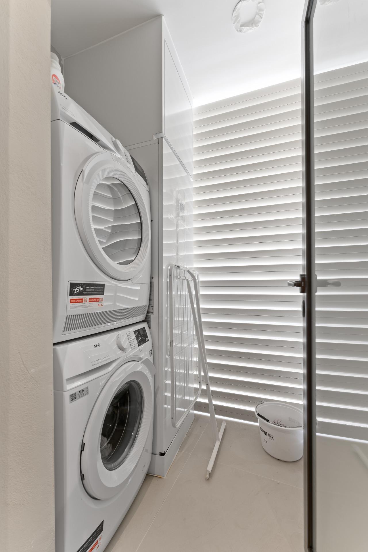 2 Bedroom Apartment in Fuengirola - Photo 25