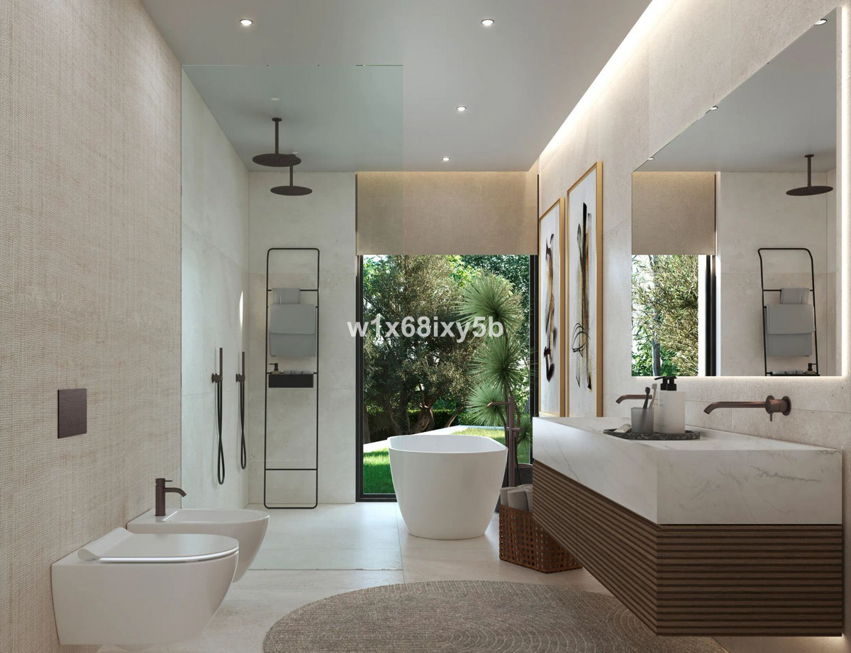 4 Bedroom Villa in Marbella - Photo 7