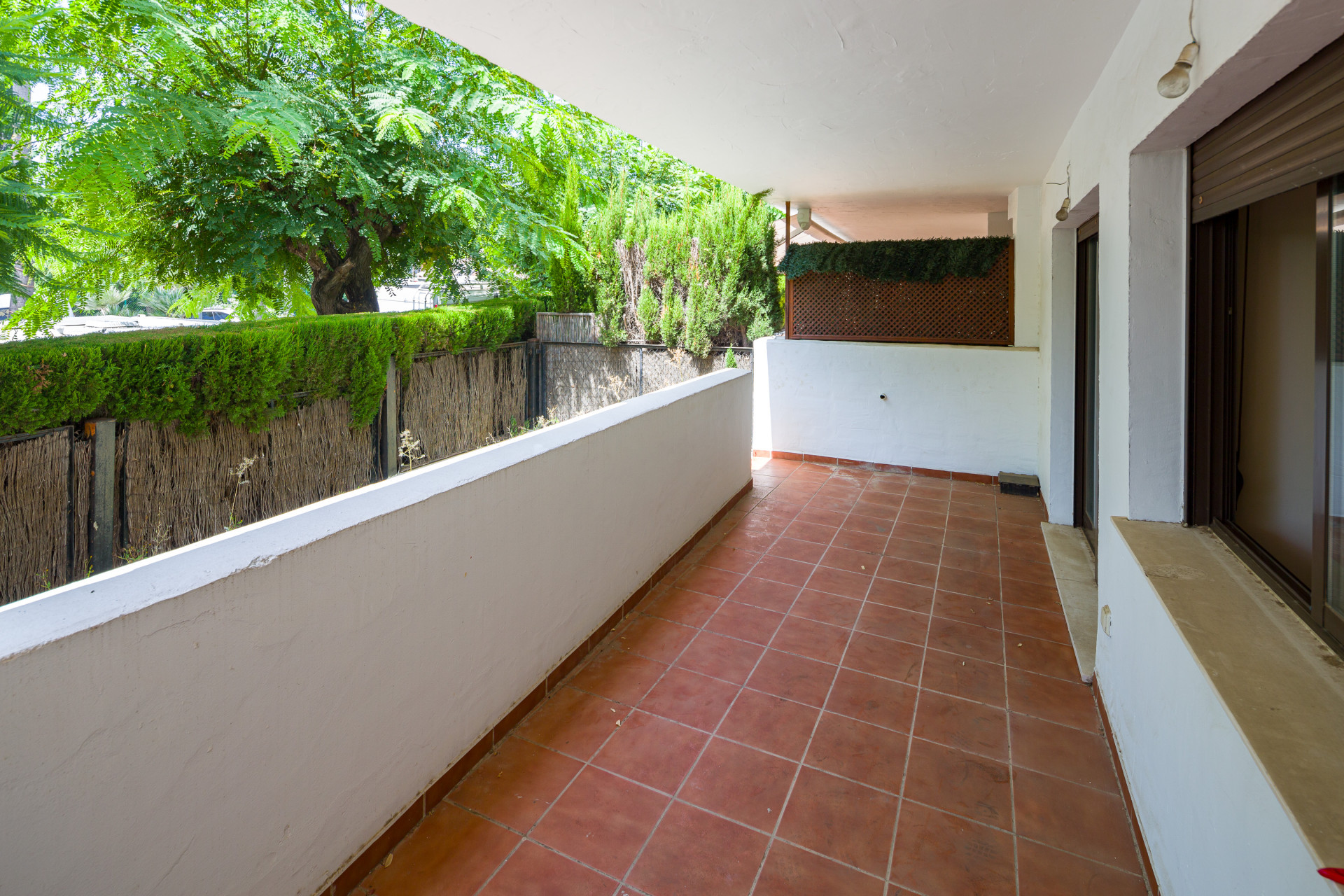 5 Bedroom Apartment in Estepona - Photo 20