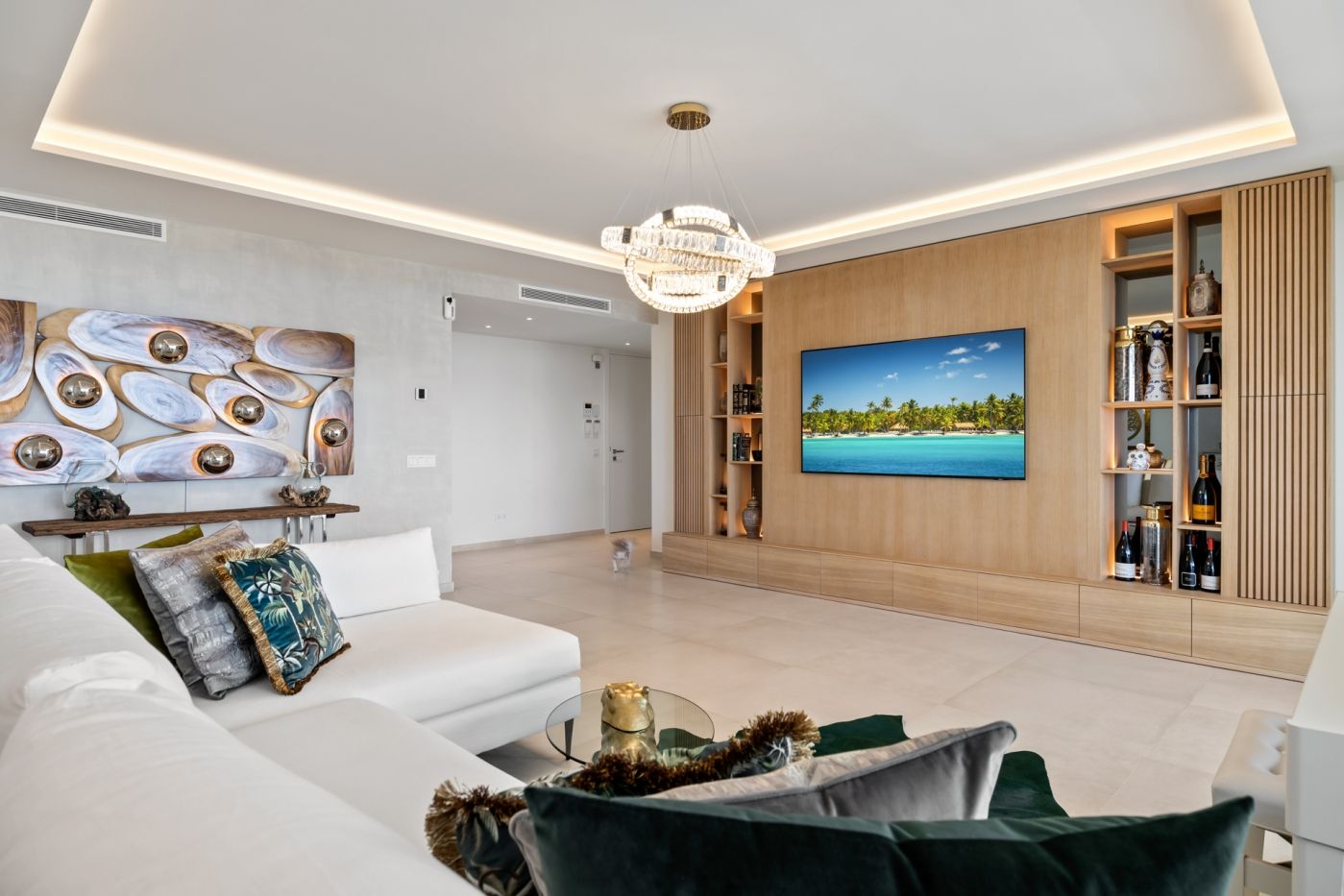 7 Bedroom Apartment in Marbella - Photo 3