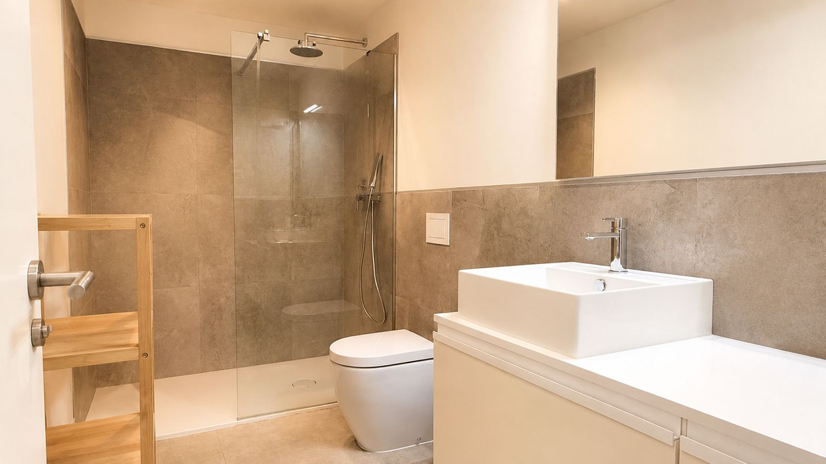 4 Bedroom Townhouse in Mijas - Photo 14